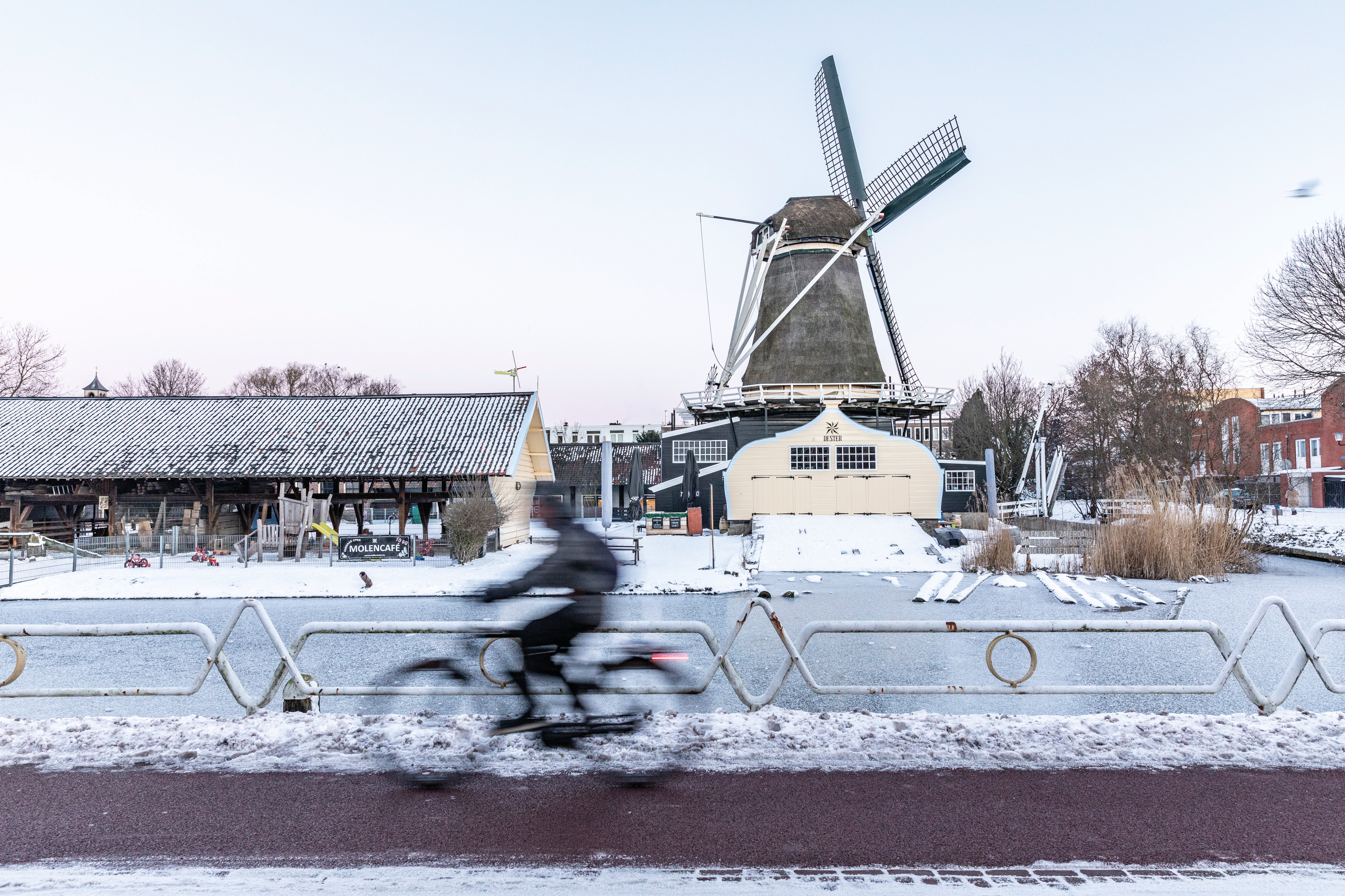 Other cities are learning from the Netherlands’ example when it comes to cycling