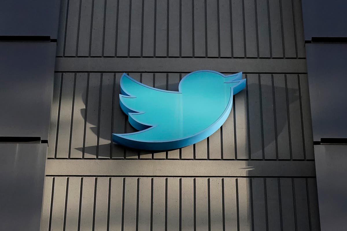 &lsquo;Crackpot idea&rsquo;: Best reactions as Twitter plans to charge for verified blue tick