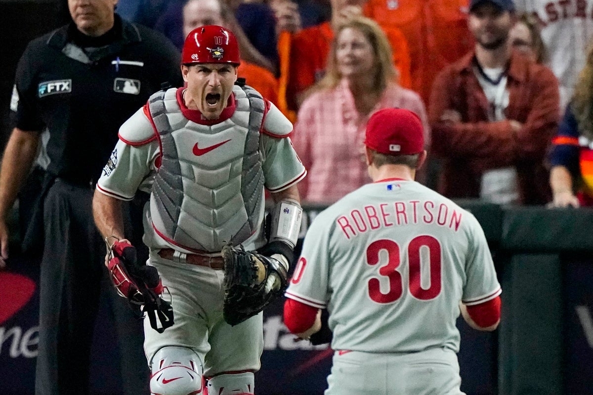World Series: Phillies stun Astros in extras, lead 1-0