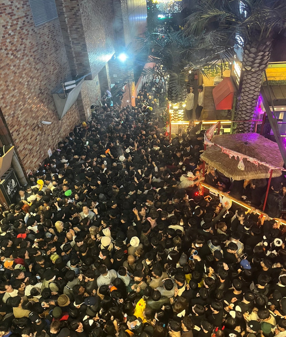 Footage inside Seoul crowd reveals partygoers’ panic before crush that killed 153 people