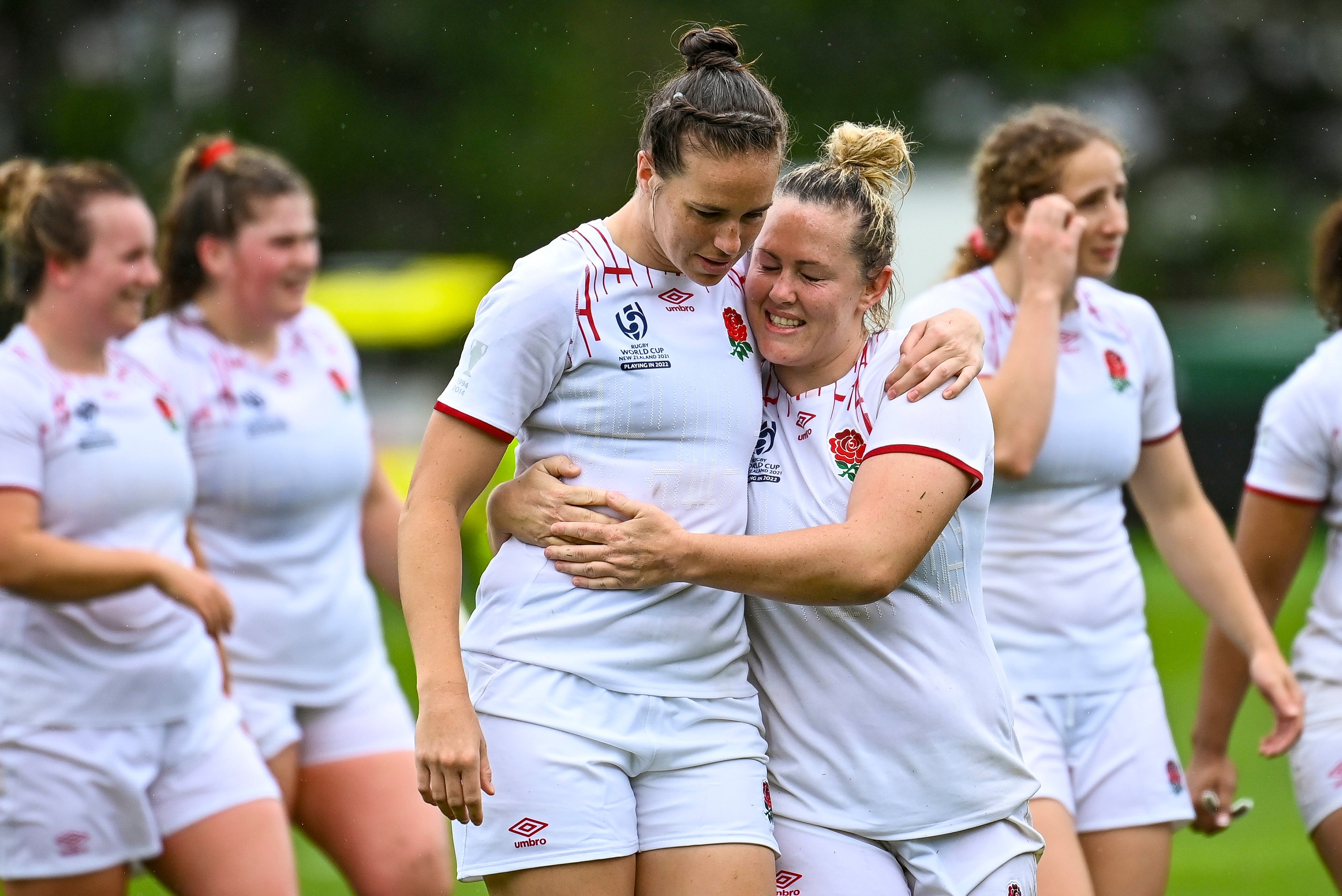 England’s Emily Scarratt and Marlie Packer celebrate the win