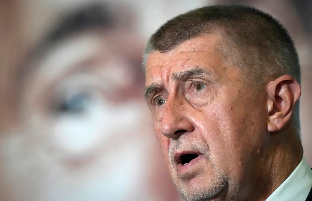 Czech populist billionaire Babis vows to run for president