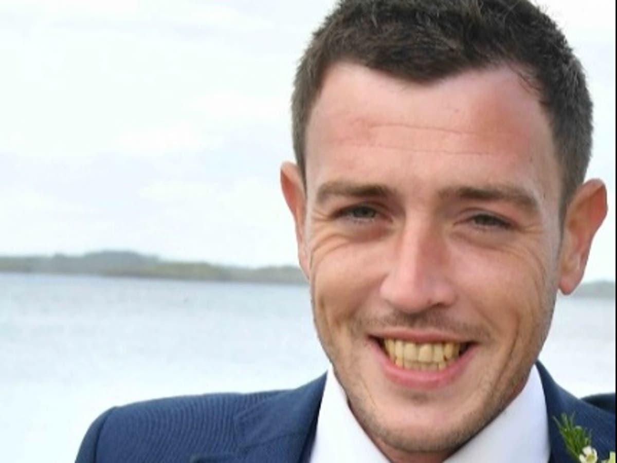 Enniskillen: Urgent search for missing man last seen using boat on lake 