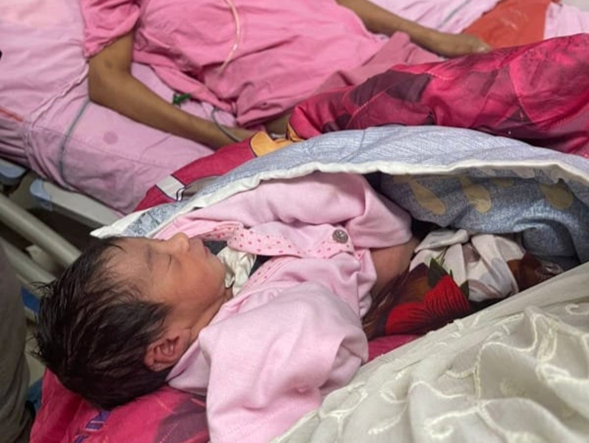 Woman in sevenmonth coma gives birth to baby girl The Independent