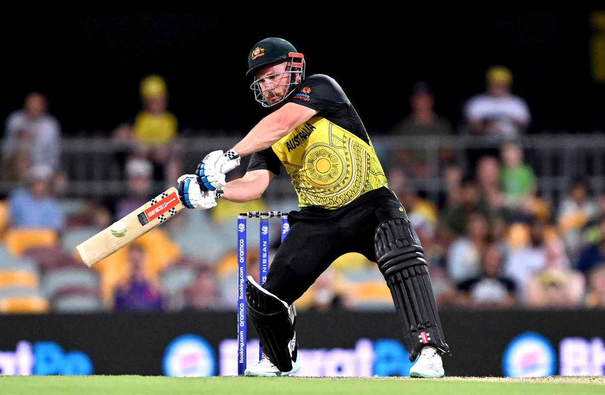 Aaron Finch helps Australia boost T20 World Cup semi-final bid with Ireland win