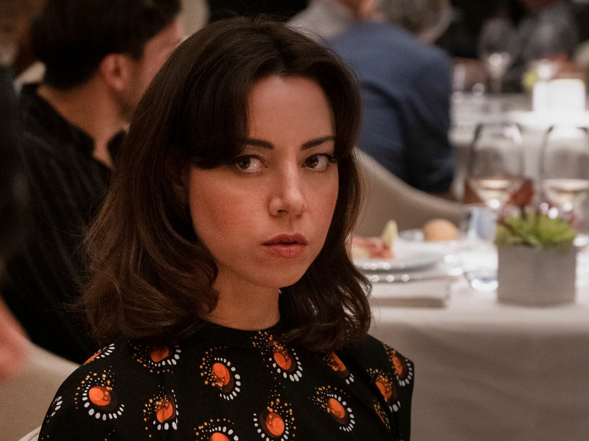 All hail Aubrey Plaza, the exquisite ice queen of The White Lotus season two