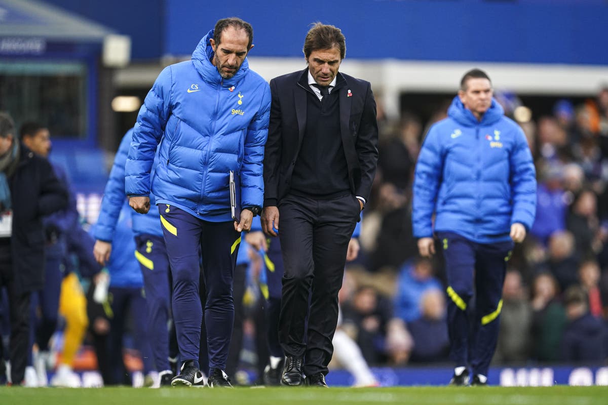 ‘It changes a lot’ – Stellini gearing up for Spurs’ crunch clash without Conte