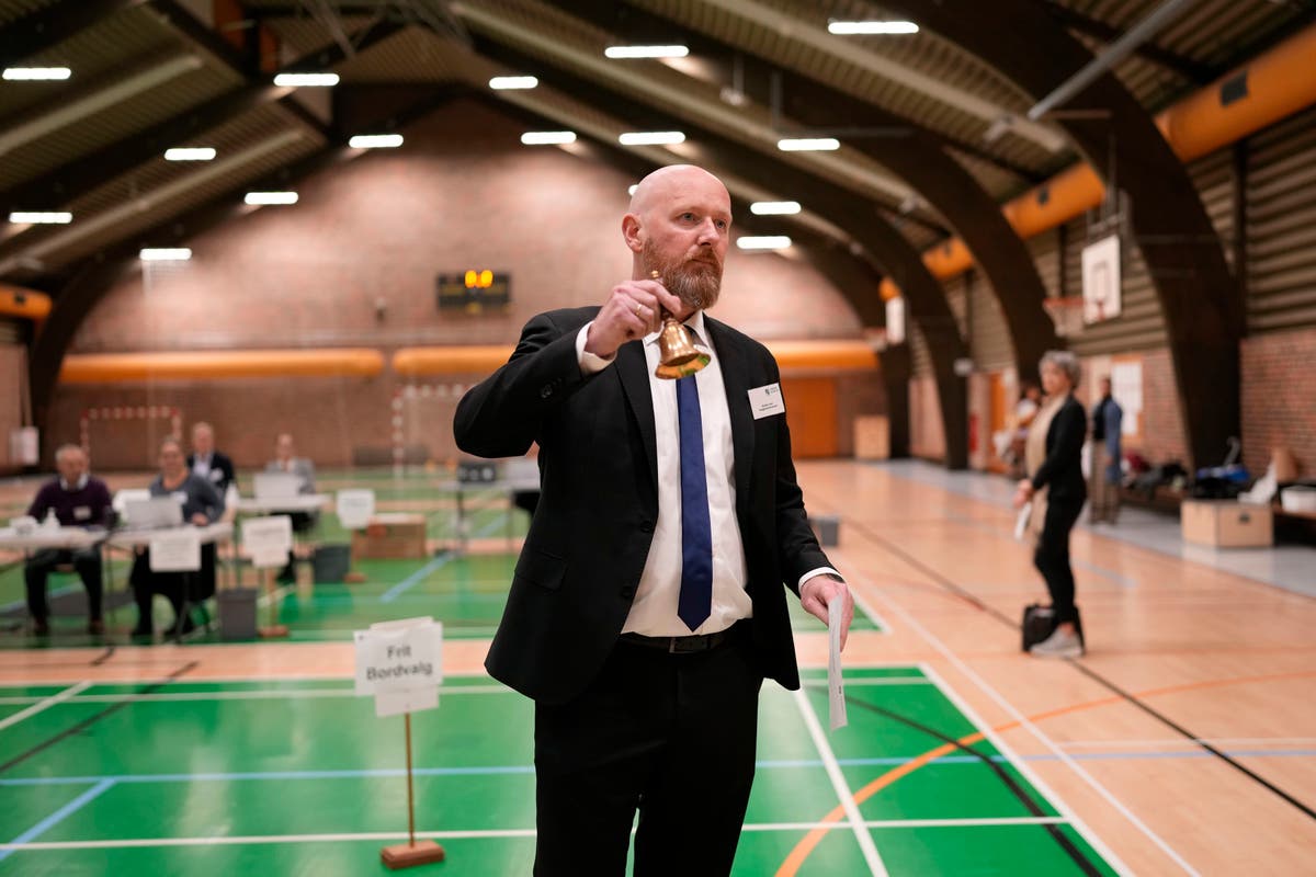 Danish elections could pave way for a center government .