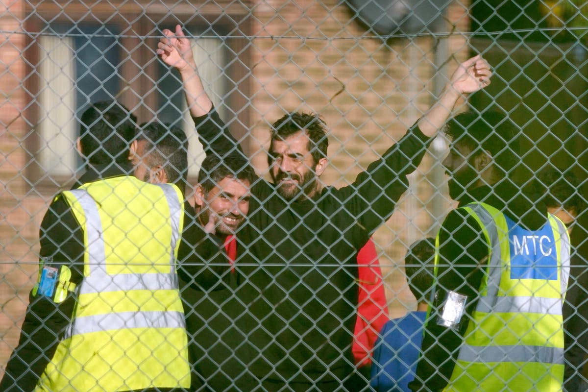 Jenrick warns against demonising migrants following Braverman’s ‘invasion’ claim