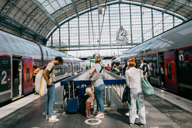 <p>On the platform at Bordeaux station</p>