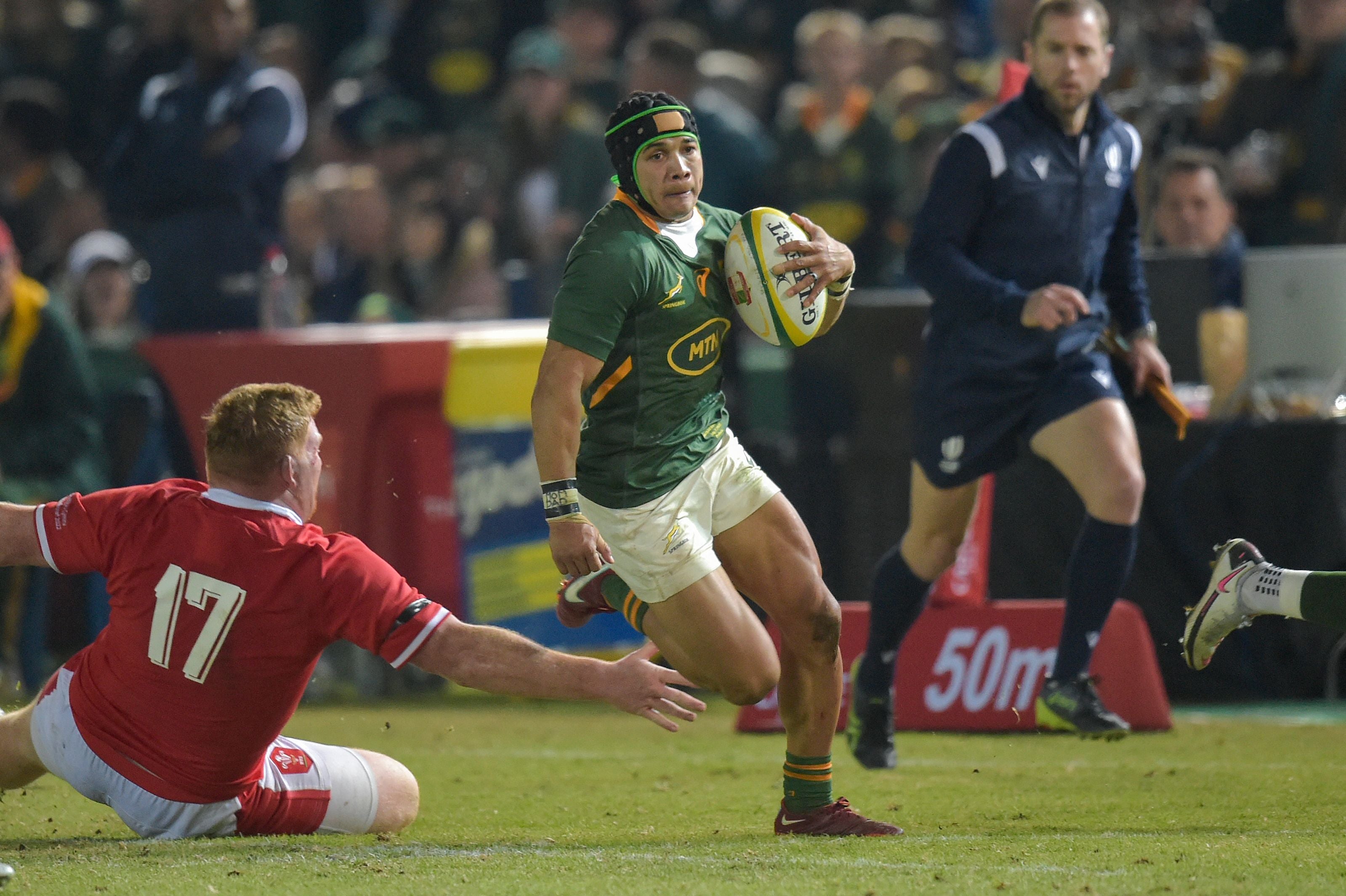 Kolbe returns for his first international appearance since suffering a broken jaw in the series-clinching win over Wales in July