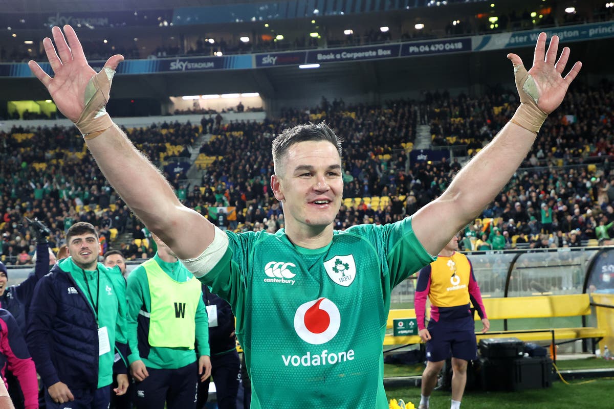 Johnny Sexton plays down importance of Ireland&rsquo;s No 1 world ranking