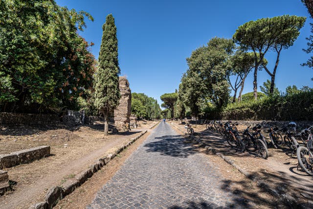 <p>The Appian Way gets you far from the madding crowd</p>