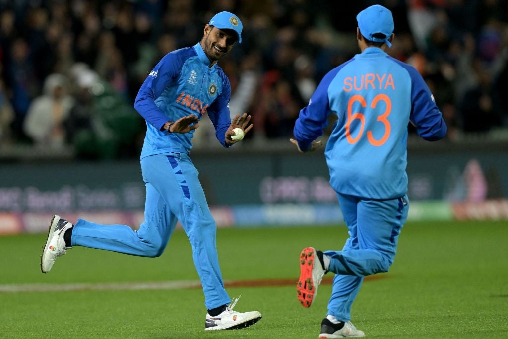 India Edge In Direction Of T20 World Cup Semi-finals With Rain-assisted ...