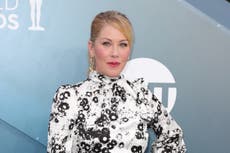 Christina Applegate recalls symptoms of multiple sclerosis she overlooked before diagnosis