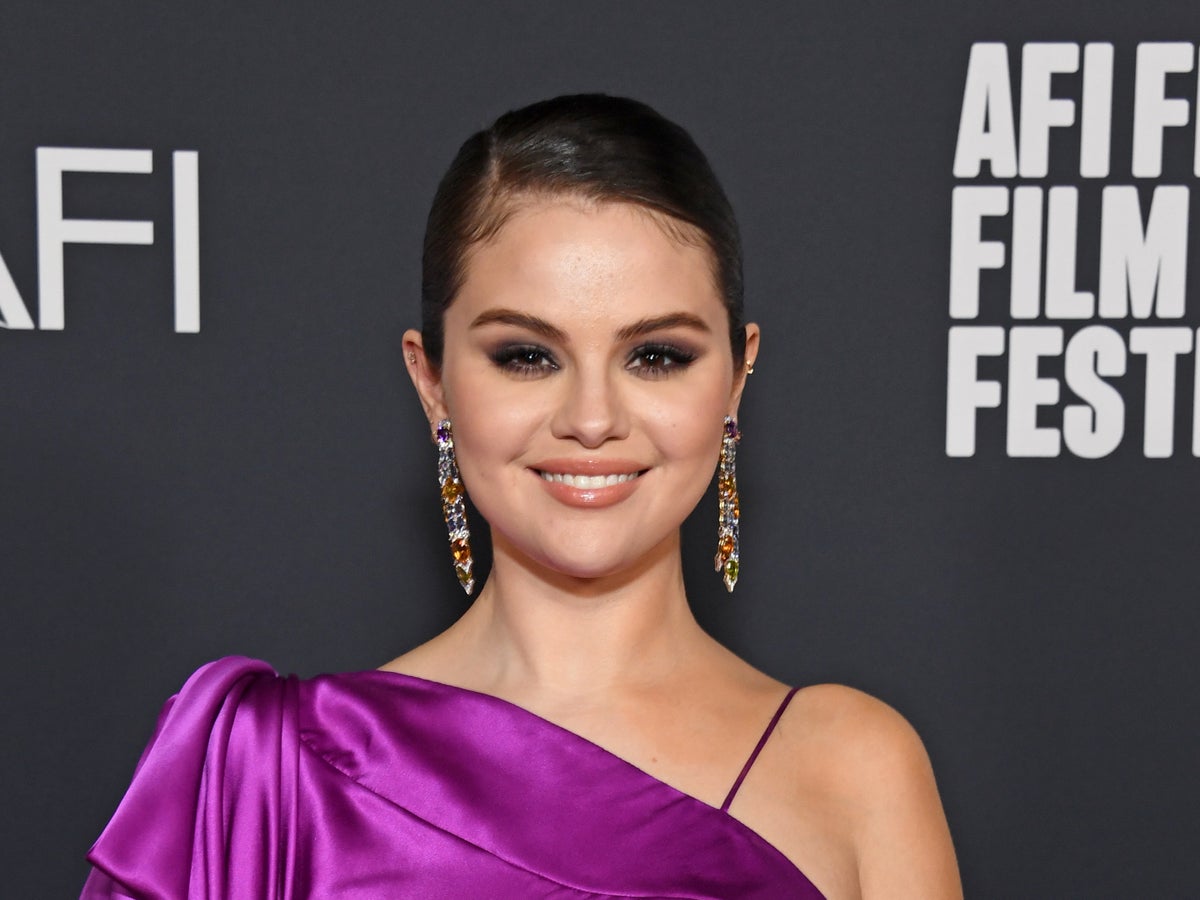 selena-gomez-reveals-she-may-never-carry-children-due-to-bipolar-medication
