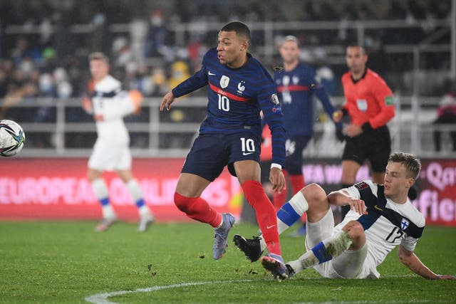 <p>Kylian Mbappe may need to put France on his back if they are to triumph once again in Qatar </p>