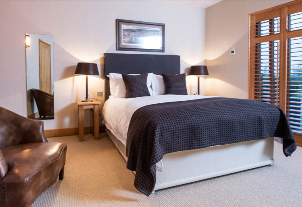 Stay in one of the eight stylishly understated rooms, complete with Melin Tregwynt textiles