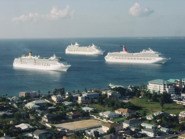 <p>Gathering time: Cruise ships off Grand Cayman </p>
