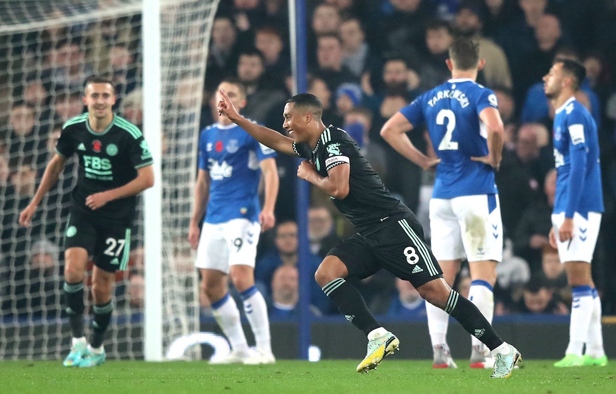 Youri Tielemans rocket inspires Leicester win at Everton to move out of relegation zone