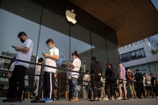 iPhone 14 Pro: Apple warns about availability amid latest shutdowns in China