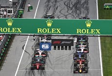 What is a sprint race in F1 and how does qualifying work?