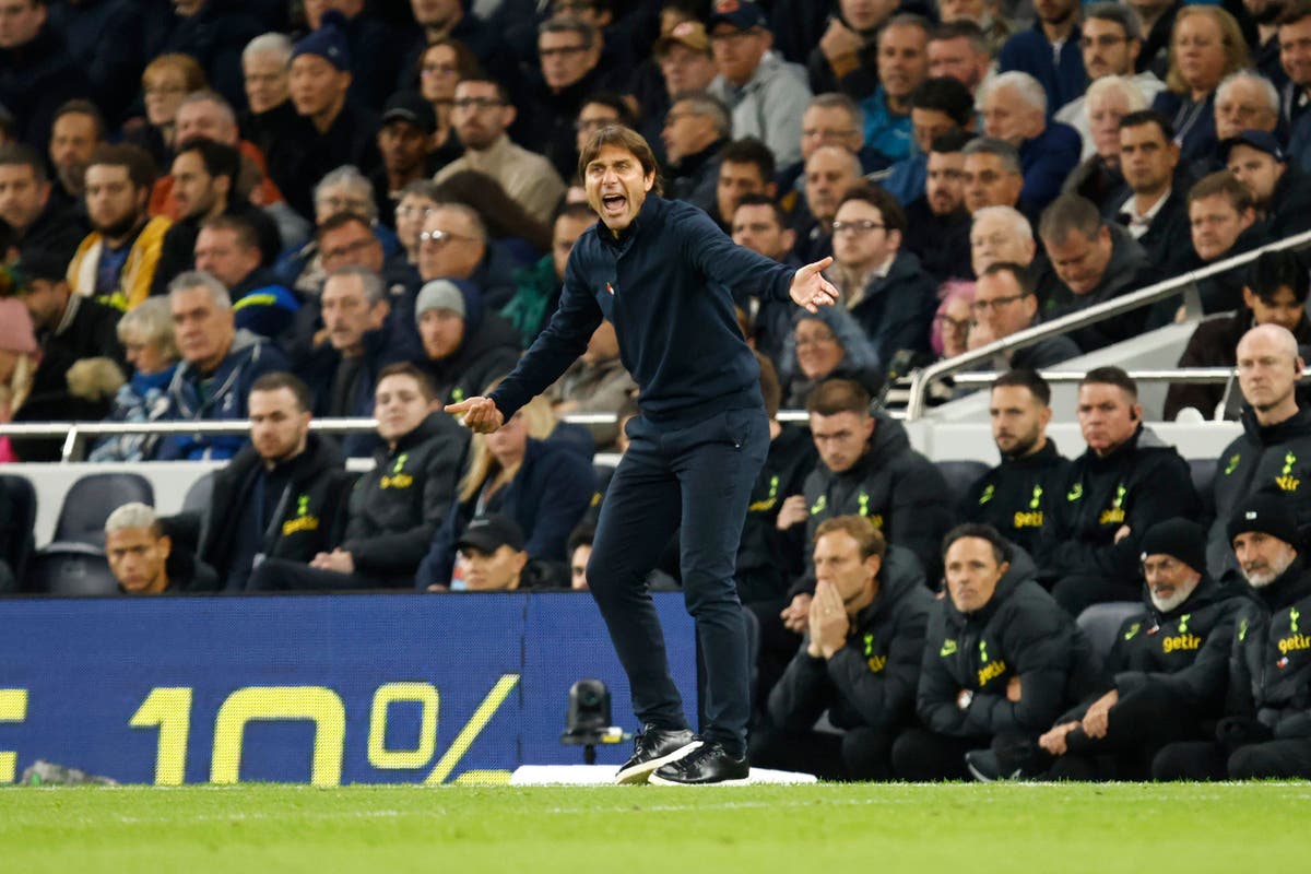 Antonio Conte stresses need for patience with Spurs &lsquo;far&rsquo; from winning a trophy
