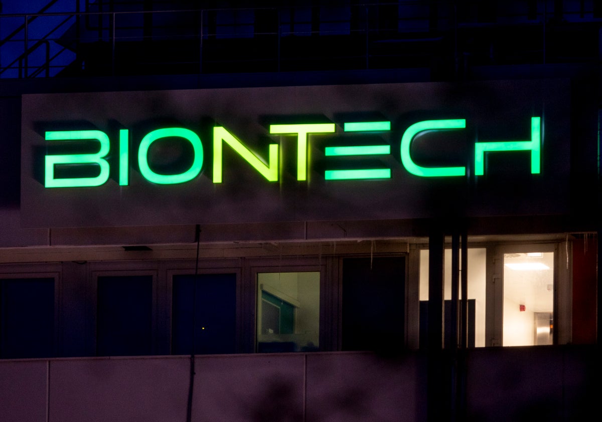 BioNTech earnings drop but forecast for vaccine income grows