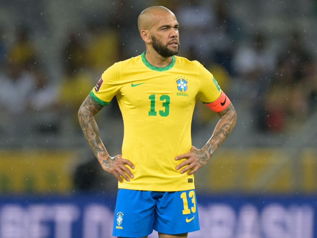 Dani Alves: Brazil manager Tite explains defender’s World Cup squad inclusion