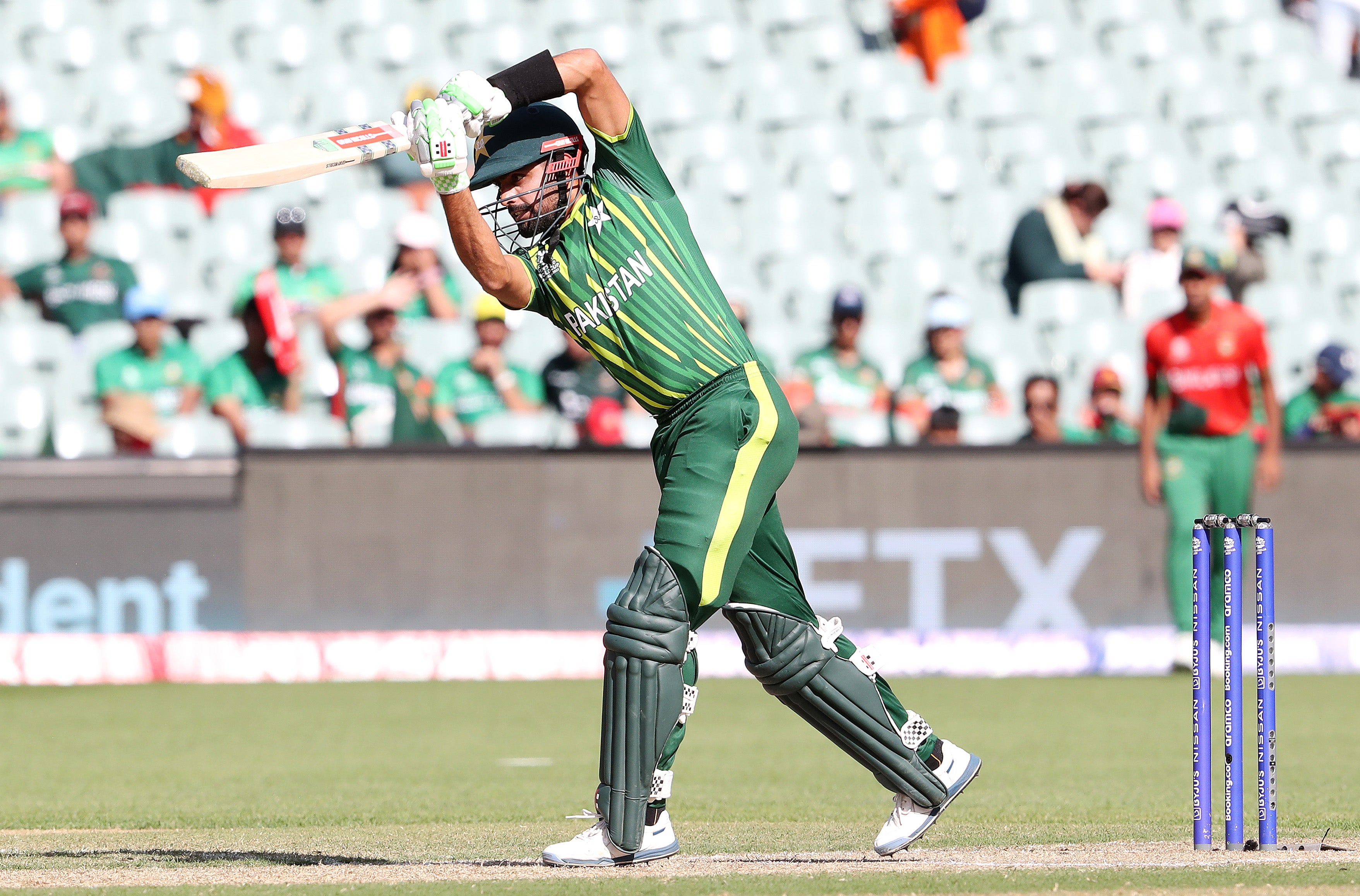 Pakistan’s captain has yet to find top gear in Australia