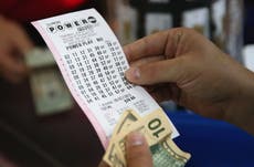 Winning ticket for $2bn Powerball jackpot revealed in California after delay in drawing