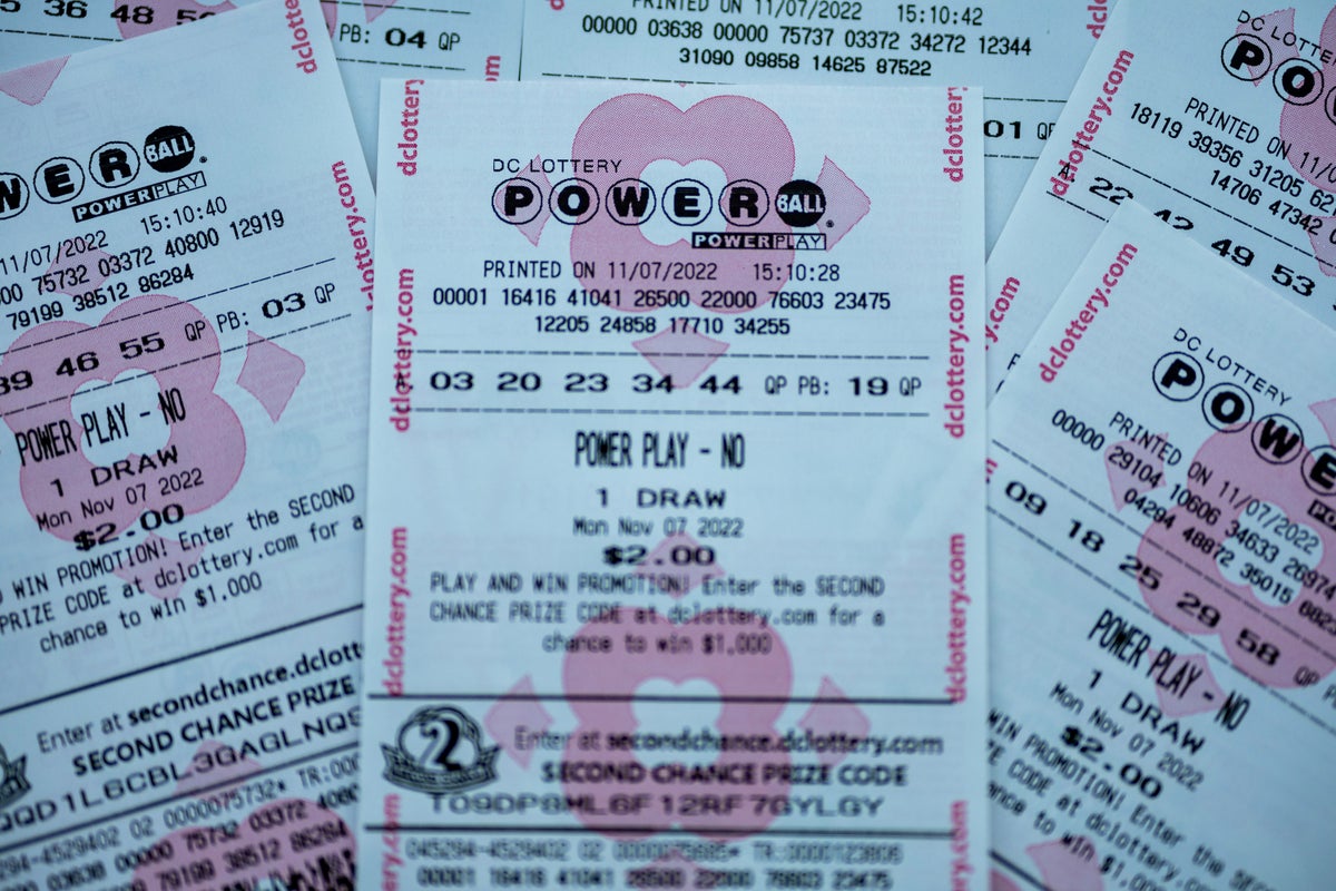Powerball lottery live – Officials say at least one ticket matched $2bn jackpot as delayed draw sparks memes