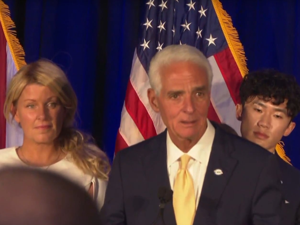 <p>Charlie Crist concedes the 2022 Florida governor’s election on 8 November </p>