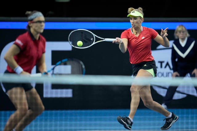 Elise Mertens (right) in action in Glasgow (Kin Cheung/AP)