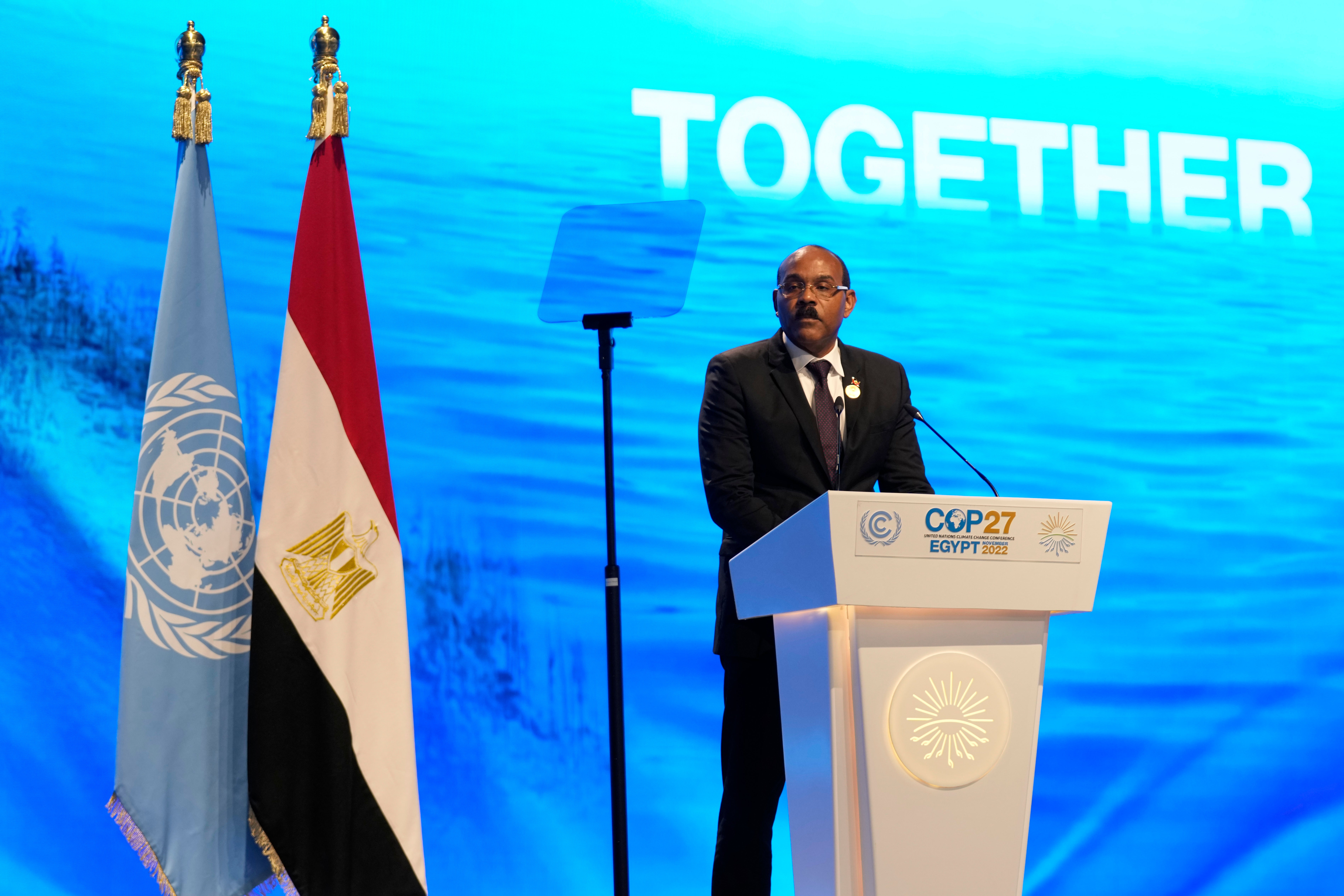 <p>Gaston Browne, prime minister of Antigua and Barbuda, speaks at the Cop2 UN Climate Summit, on Tuesday in Sharm el-Sheikh, Egypt</p>