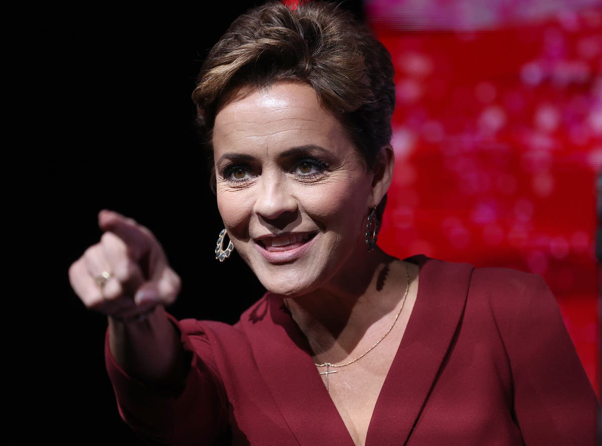 Police find no powder in envelope sent to Arizona Republican Kari Lake which her team called &lsquo;terroristic attack&rsquo;