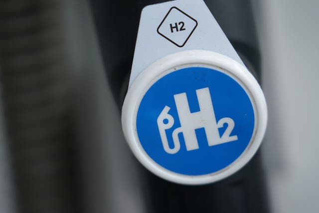 <p>Britain is falling behind both the EU and US in the hydrogen industry </p>