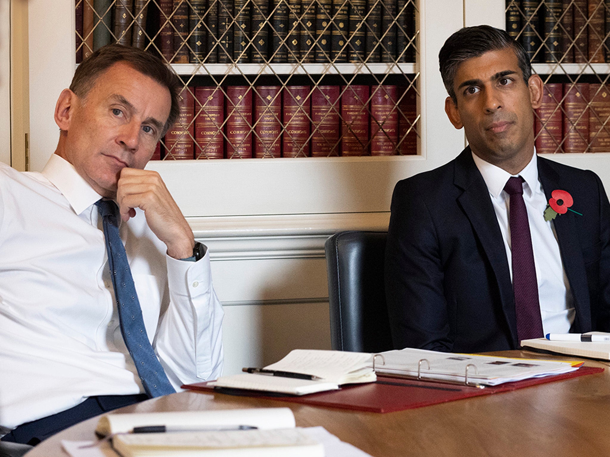 The chancellor, Jeremy Hunt, left, and the prime minister, Rishi Sunak