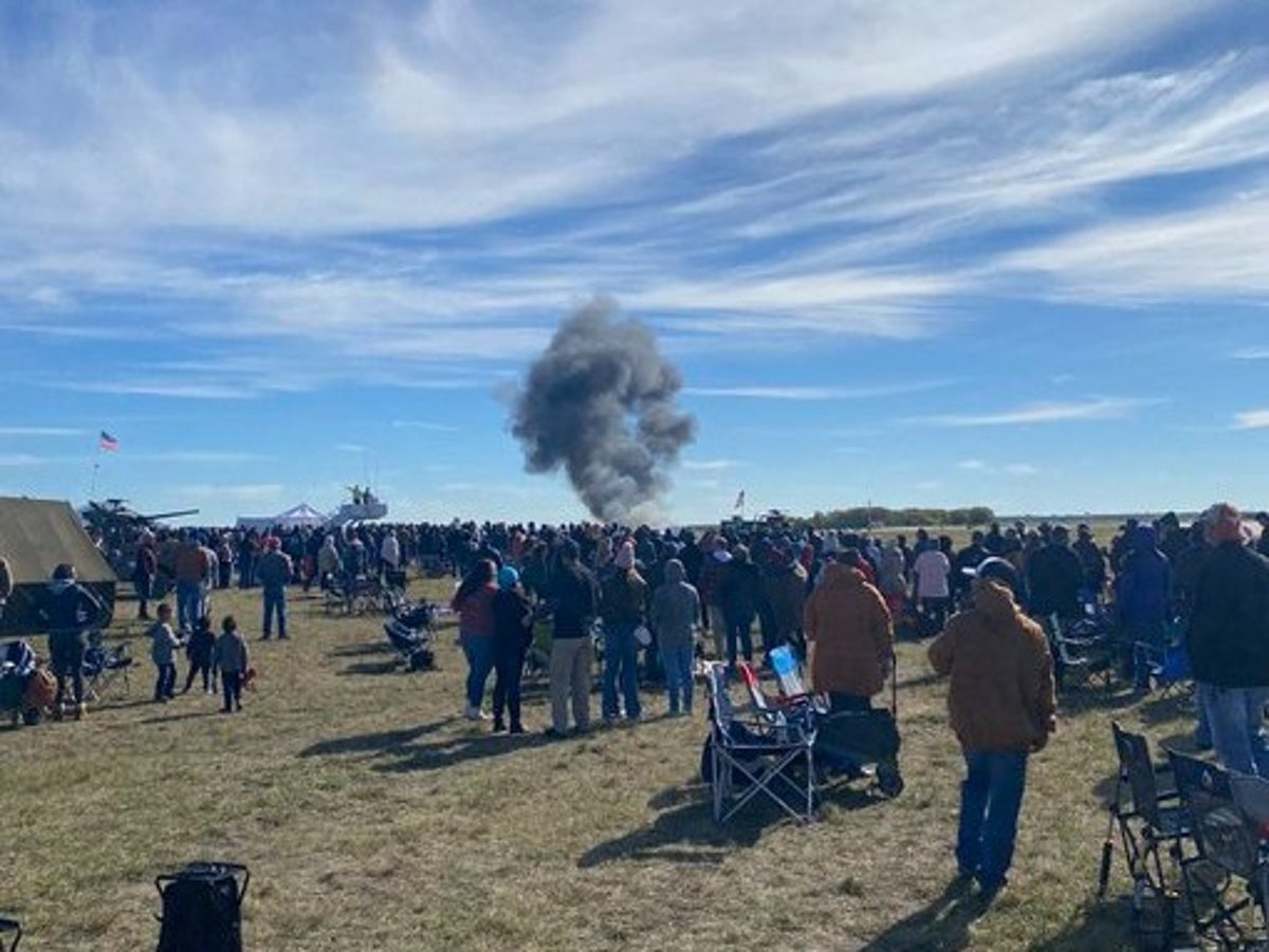 Two planes involved in midair collision during Dallas airshow