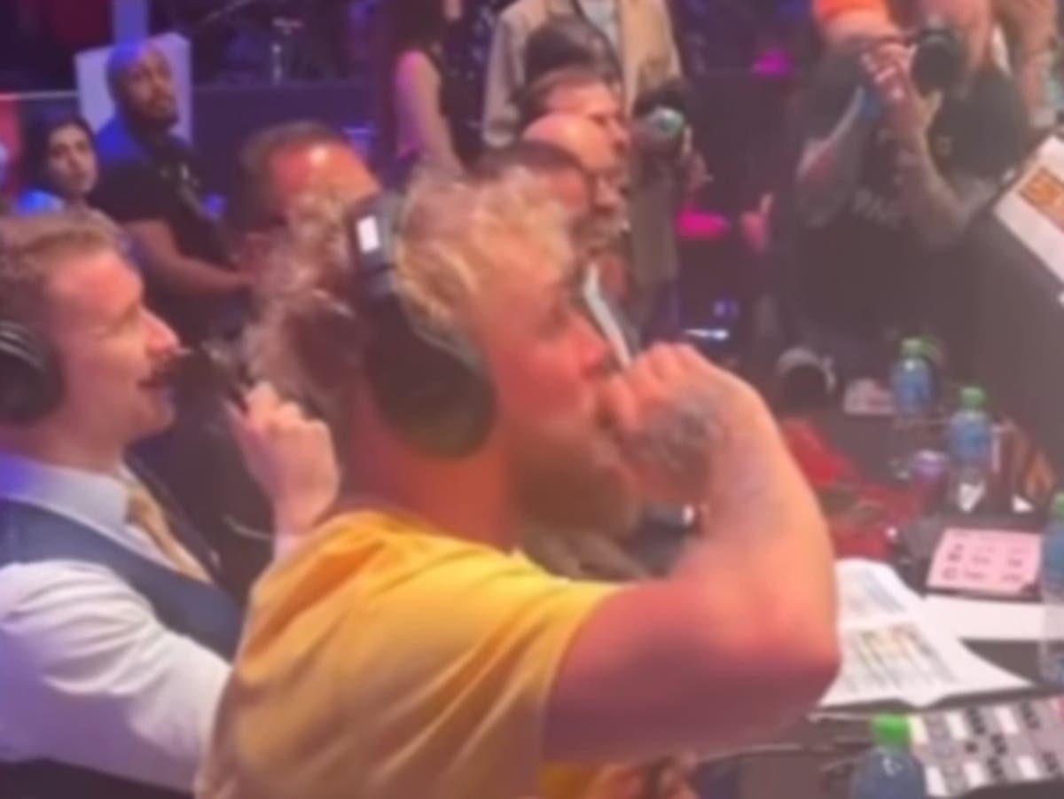 Jake Paul taunts Tommy Fury from commentary desk during Briton’s exhibition fight in Dubai Jake Paul taunts Tommy Fury from commentary desk during Briton’s exhibition fight in Dubai