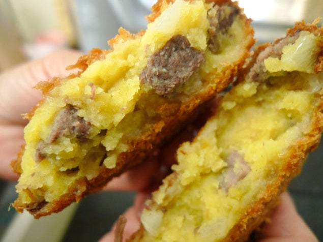 Asahiya’s Kobe beef croquettes