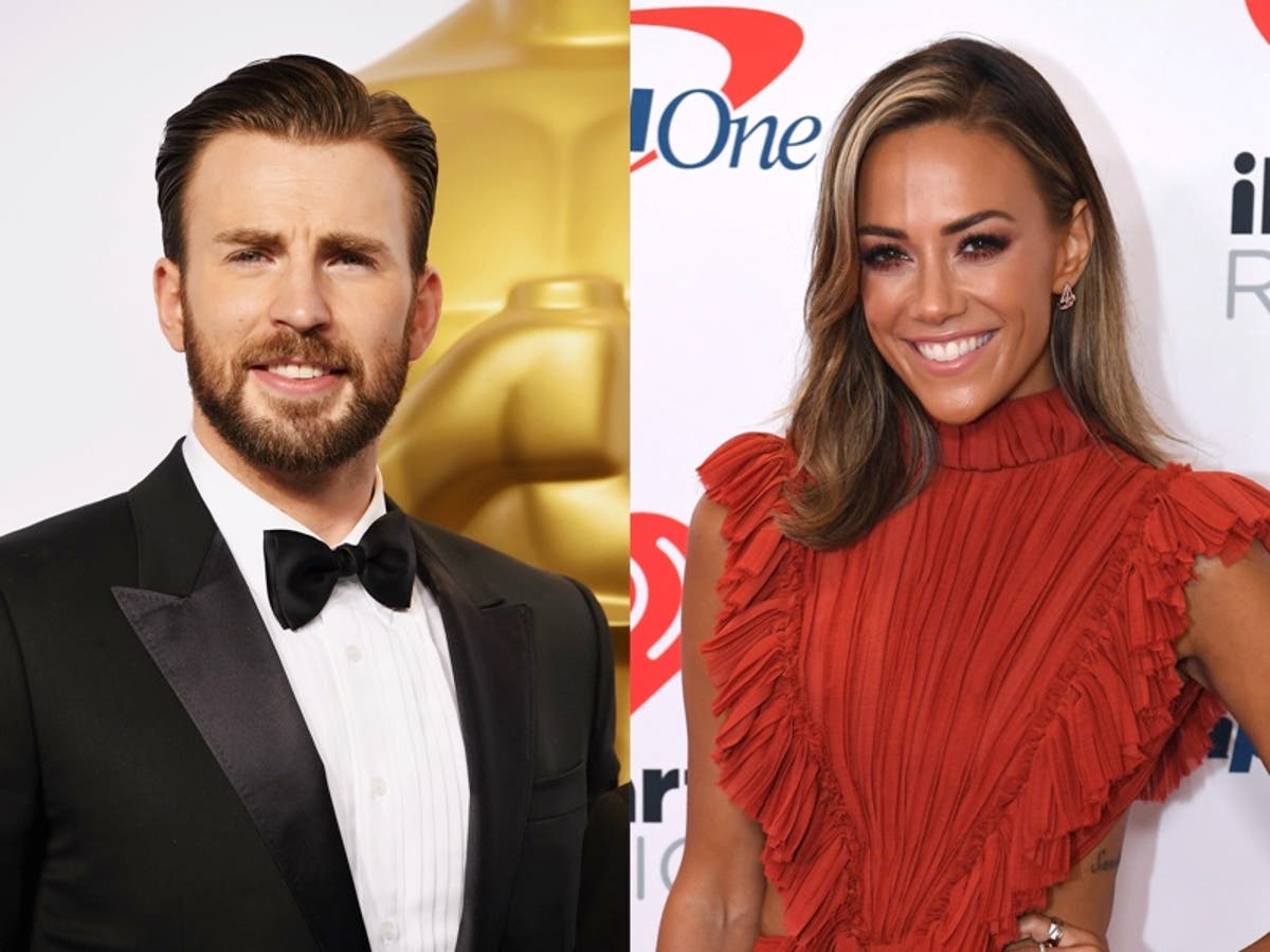 Jana Kramer says brief relationship with Chris Evans ended after ‘mortifying’ bathroom incident