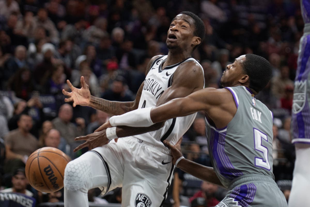 Kings arrollan a Nets 153121 para su cuarto triunfo seguido