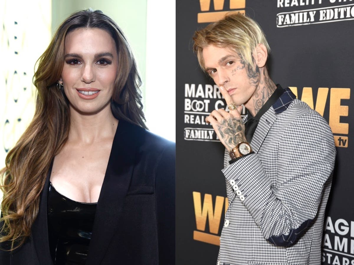 Christy Carlson Romano knew &lsquo;instinctively&rsquo; something was wrong with Aaron Carter after podcast no-show