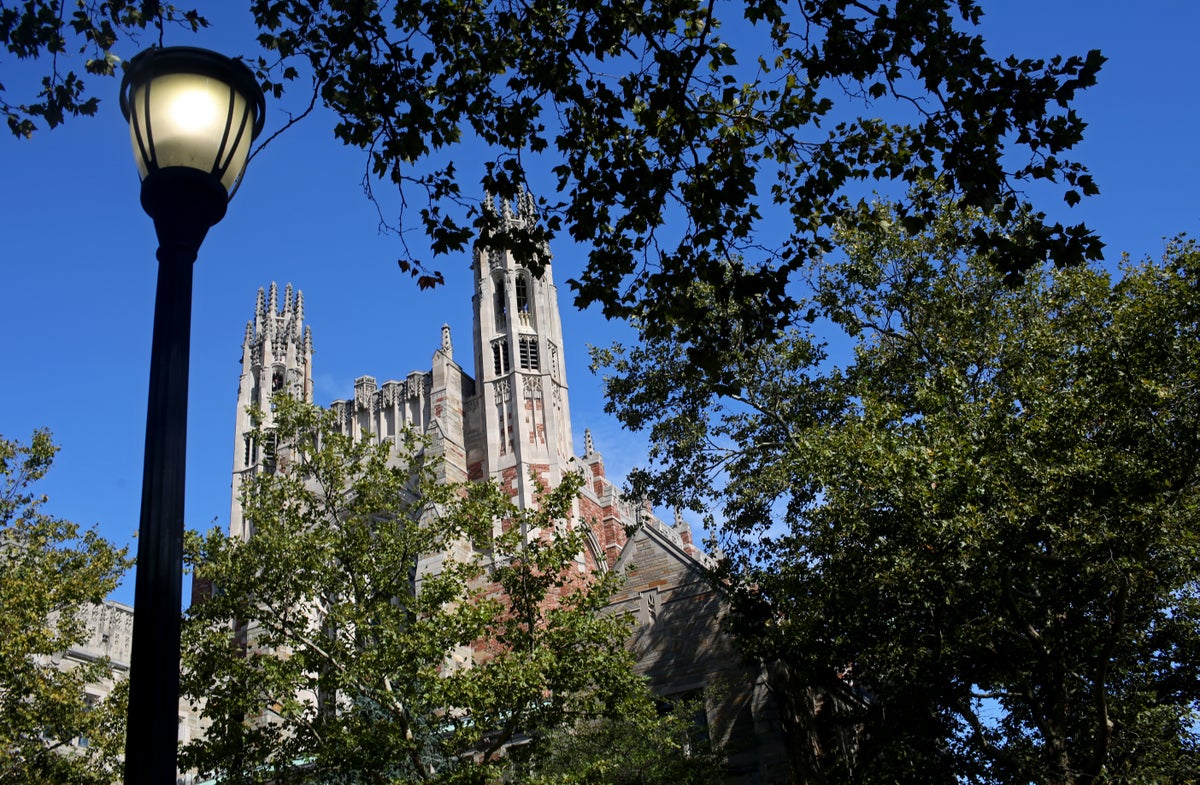Yale Law School pulls itself from ‘perverse’ university rankings over criteria for low-income students