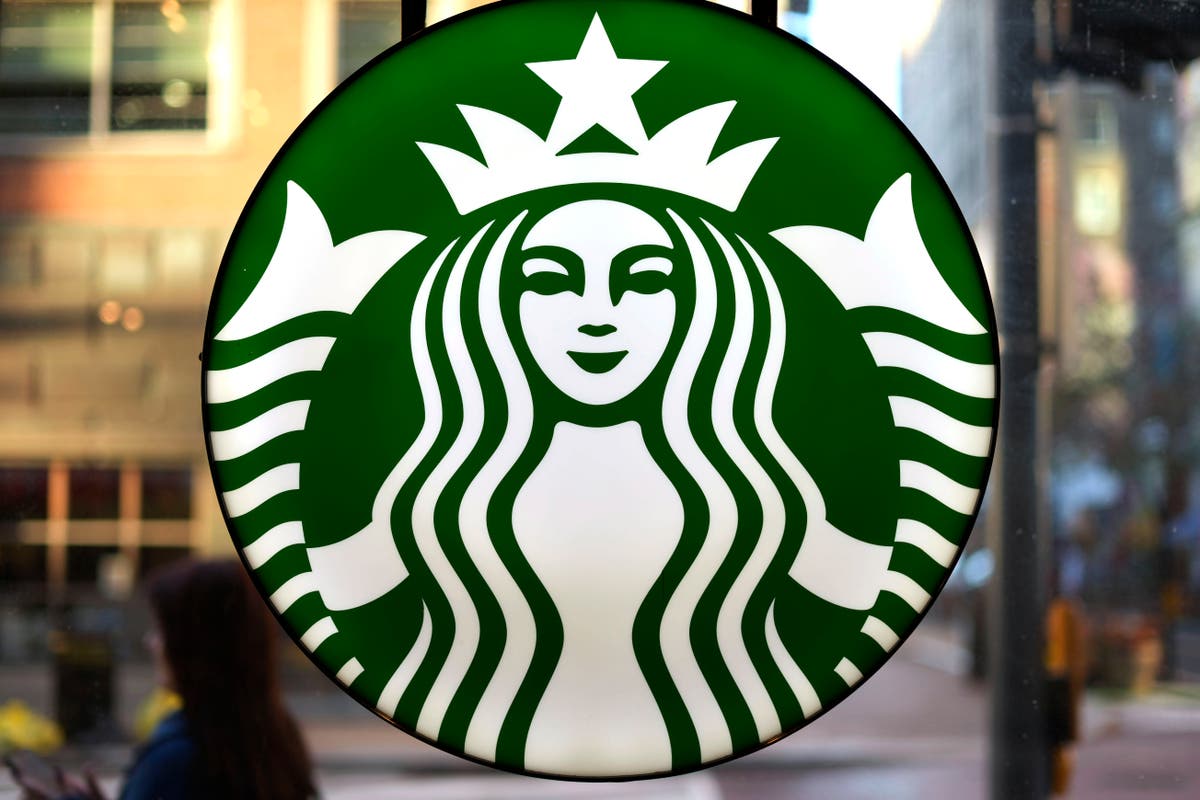 Starbucks recalls 300,000 bottled drinks over glass fears
