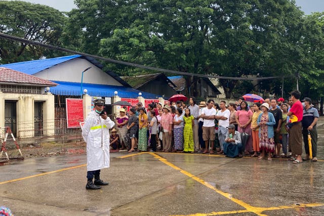 MYANMAR-PRISIONEROS