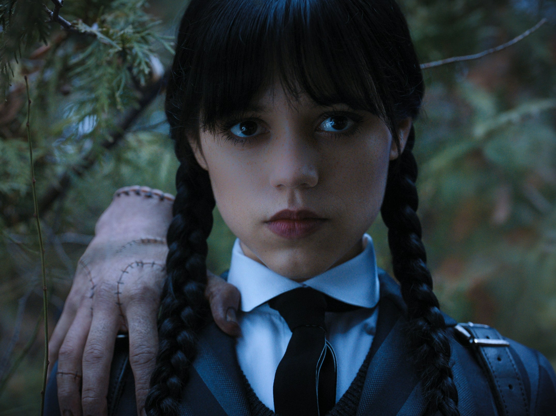 From collars to gloomy garments: How to dress like Wednesday Addams for  Halloween
