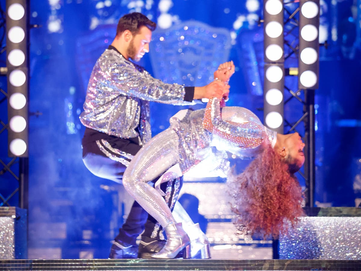 Who topped the Strictly leaderboard and who sunk to the bottom in the quarter-final