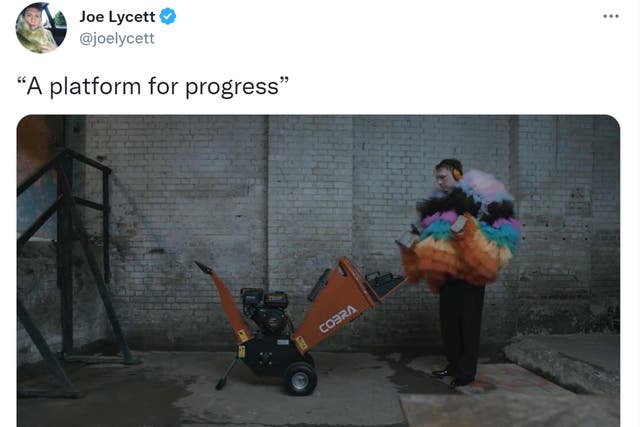 Joe Lycett appears to shred £10,000 of his own money (Joe Lycett/PA)